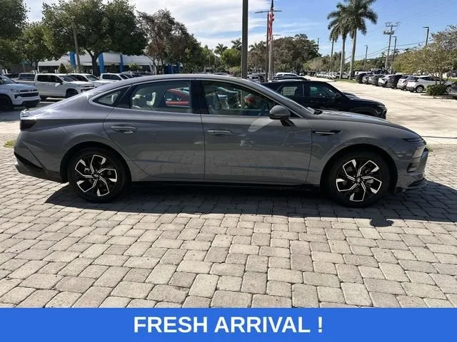 2024 Hyundai Sonata SEL photo 14