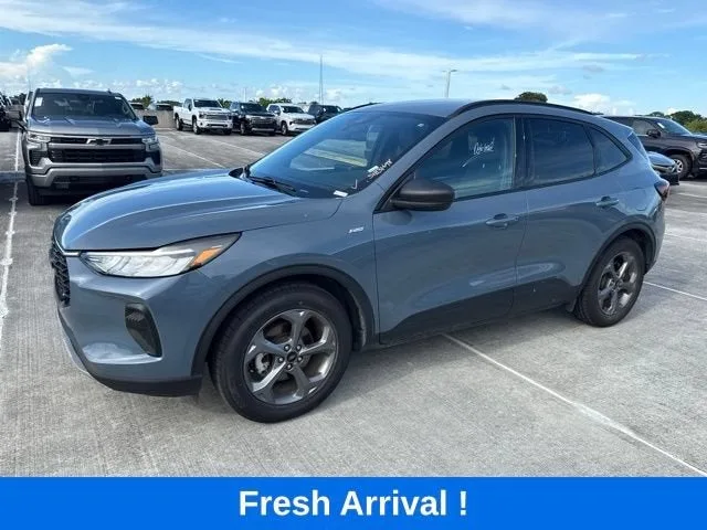 2025 Ford Escape