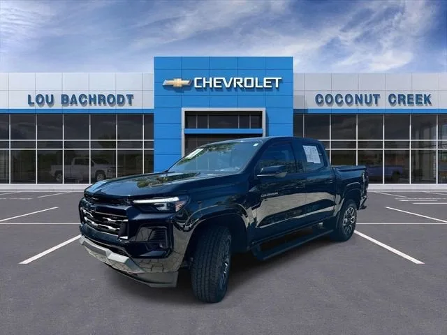 2024 Chevrolet Colorado Z71 photo 4