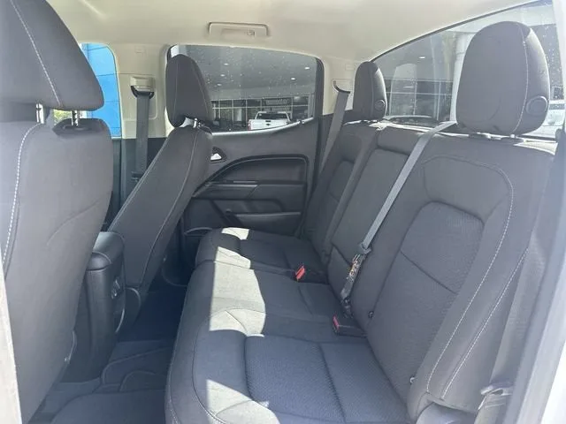 2022 Chevrolet Colorado 2WD LT photo 27