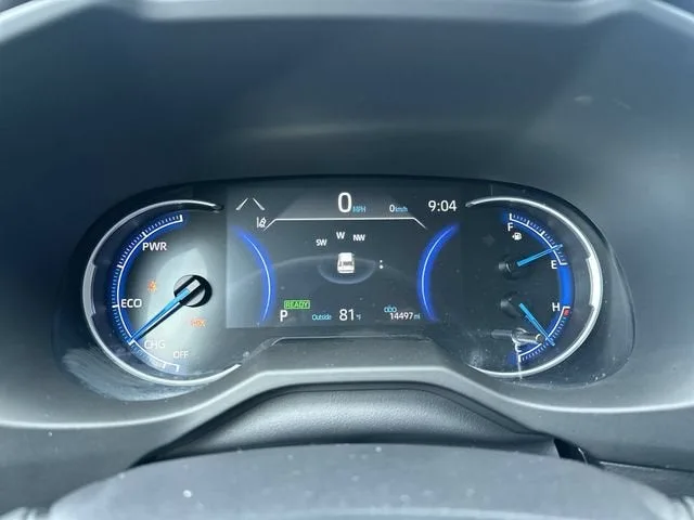 2025 Toyota RAV4 Hybrid LE photo 26