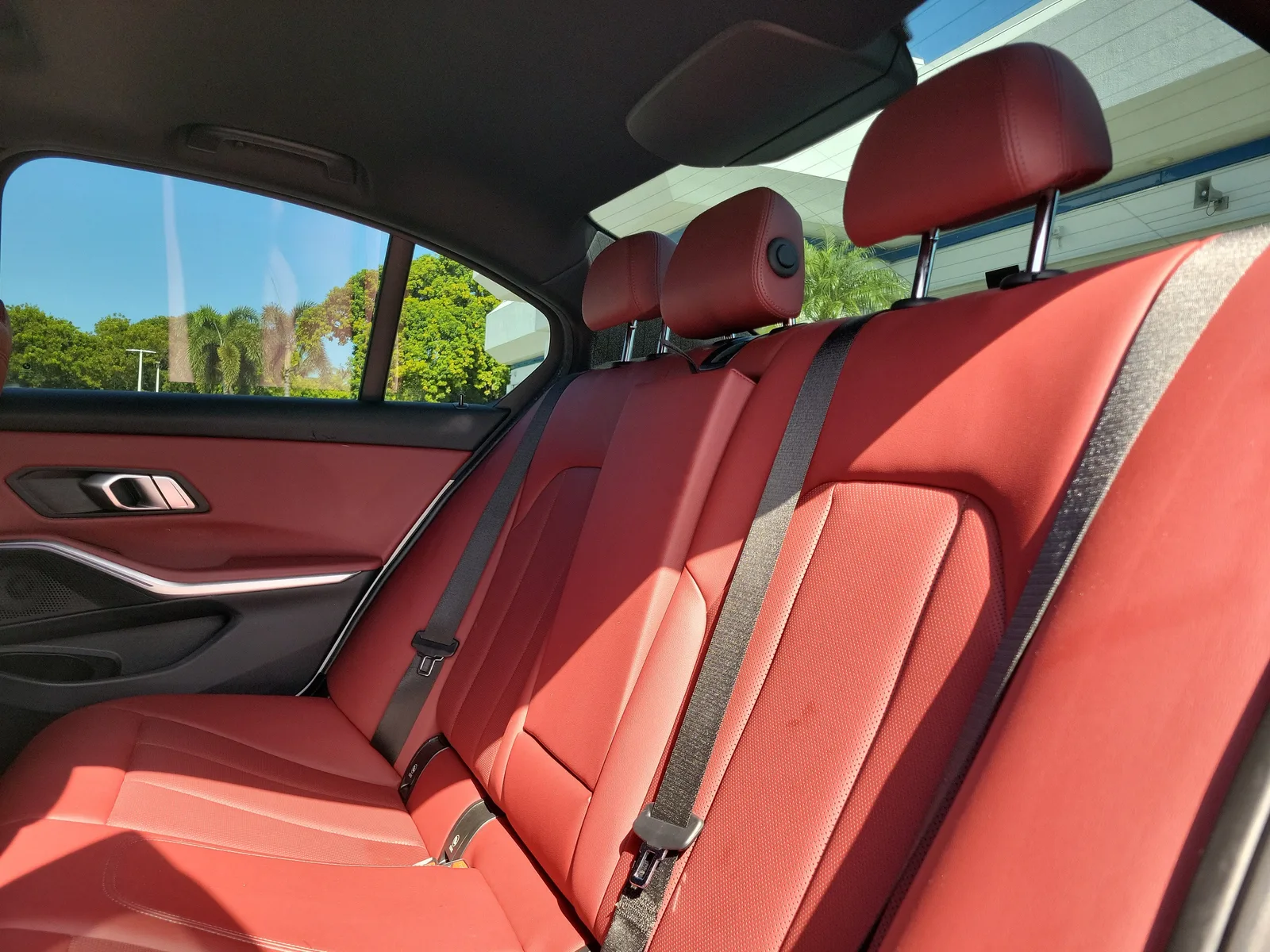 2022 BMW 3 Series 330i photo 14