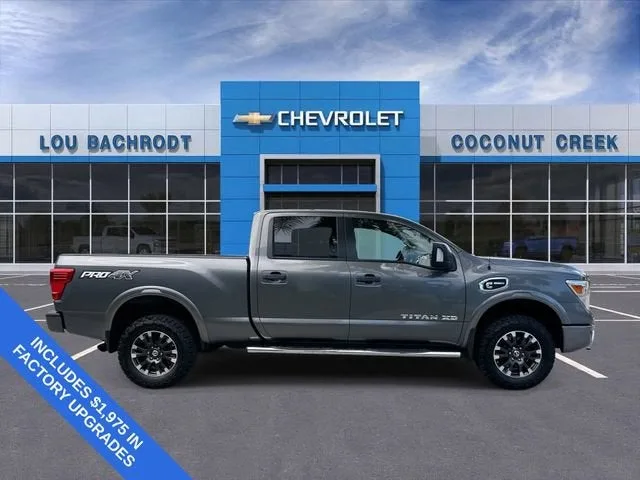 2019 Nissan Titan XD PRO-4X photo 9