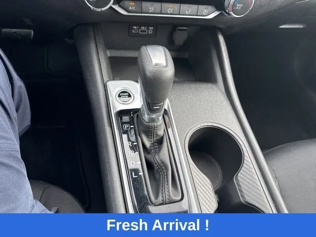 2025 Nissan Altima S photo 8