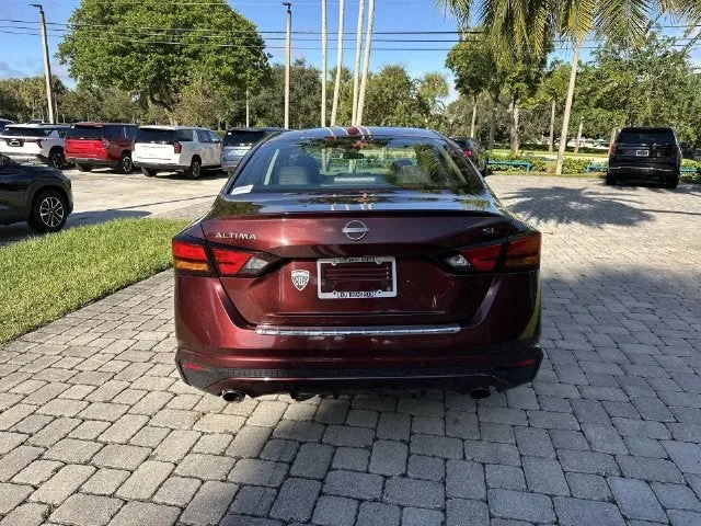 2023 Nissan Altima 2.5 SL photo 36
