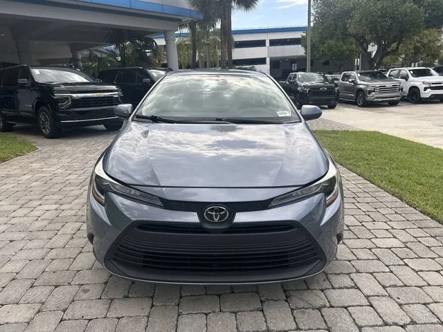 2024 Toyota Corolla LE photo 18