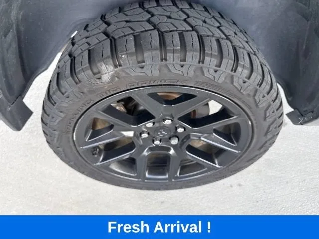2023 RAM 1500 Laramie photo 22