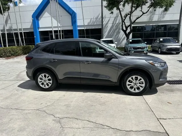 2025 Ford Escape Active photo 34
