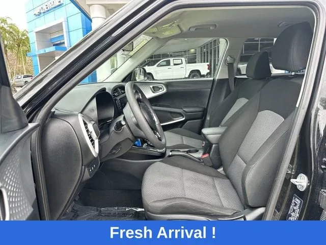 2024 Kia Soul LX photo 30