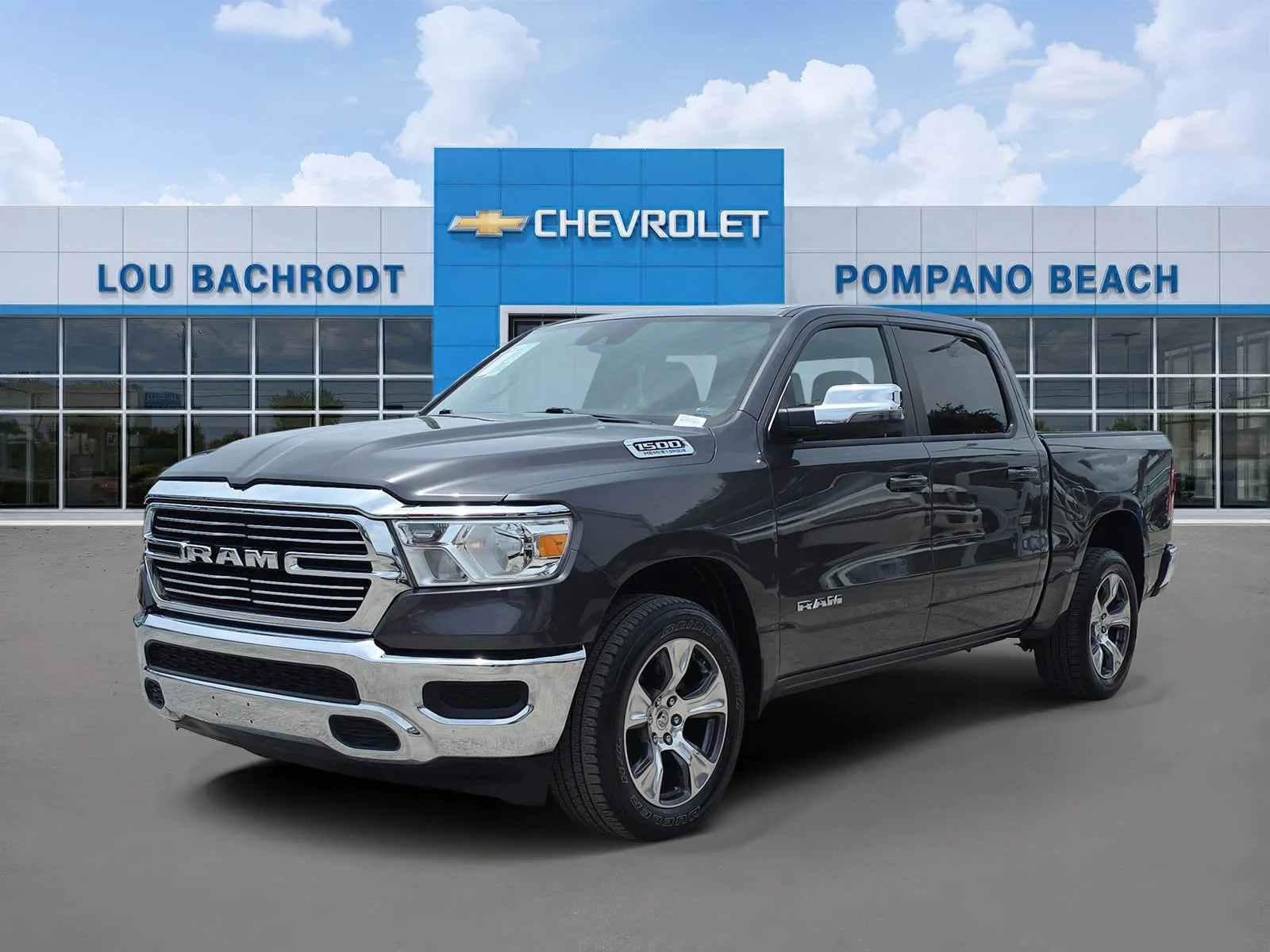 2024 RAM 1500 Laramie photo 3