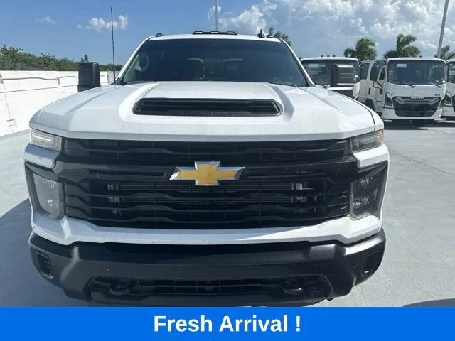 2026 Chevrolet Silverado 3500 HD WT DRW photo 16