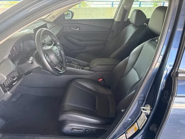2024 Honda Accord Hybrid EX-L photo 2