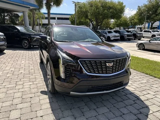 2021 Cadillac XT4 FWD Premium Luxury photo 17