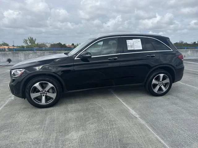 2022 Mercedes-Benz GLC GLC 300 photo 19