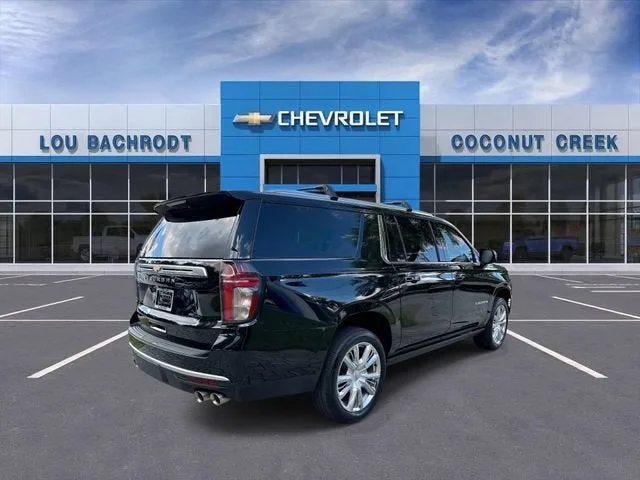 2024 Chevrolet Suburban High Country photo 8