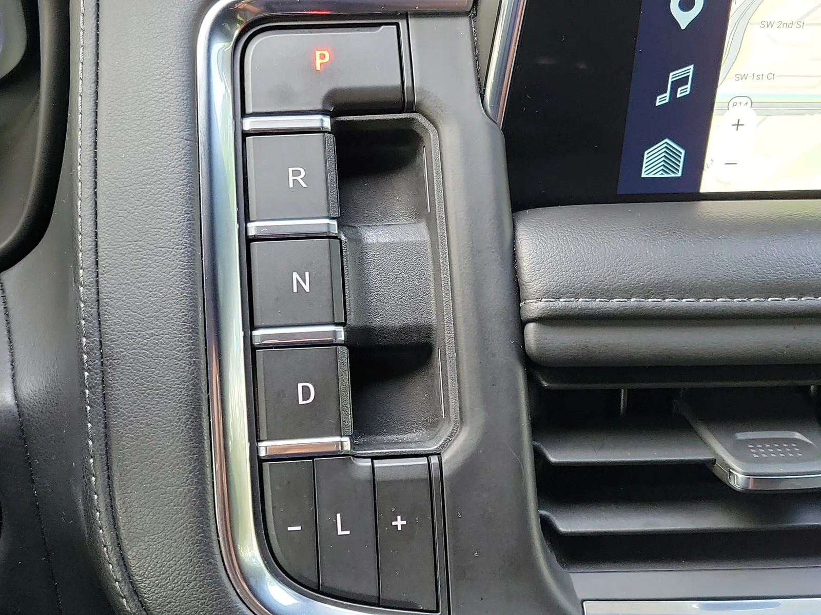 2024 Chevrolet Tahoe LT photo 33