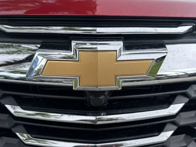 2026 Chevrolet Equinox LT photo 10