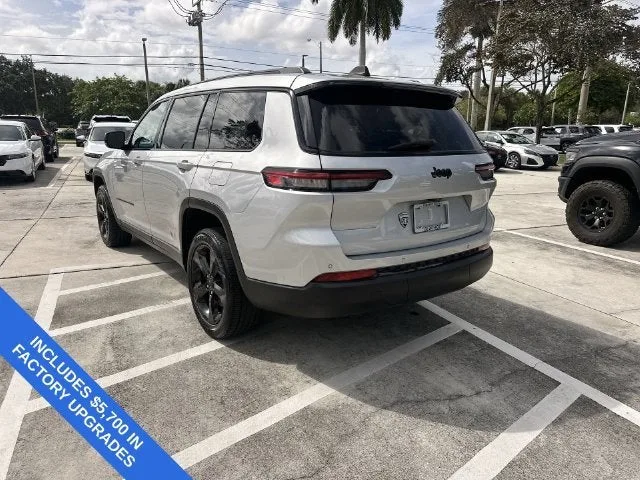 2023 Jeep Grand Cherokee L Altitude photo 34