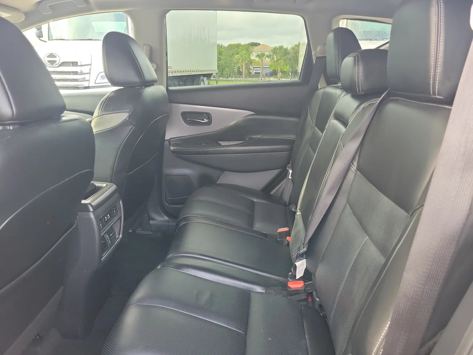 2024 Nissan Murano SL photo 15