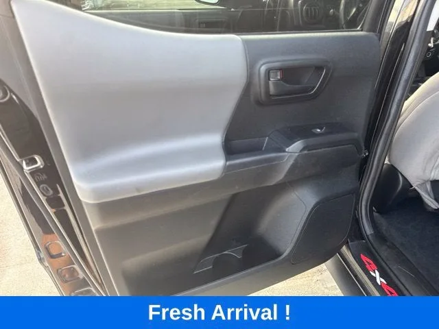 2023 Toyota Tacoma 4WD SR photo 12
