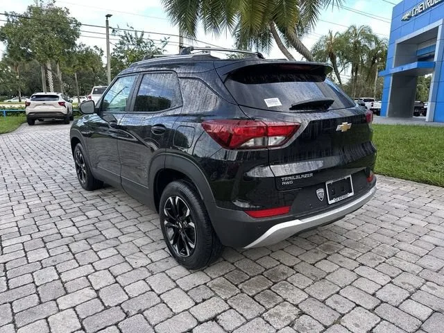 2021 Chevrolet Trailblazer LT photo 34
