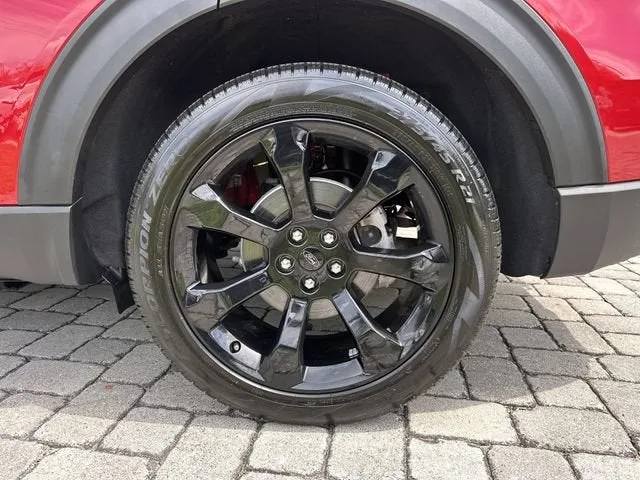 2023 Ford Explorer ST-Line photo 11