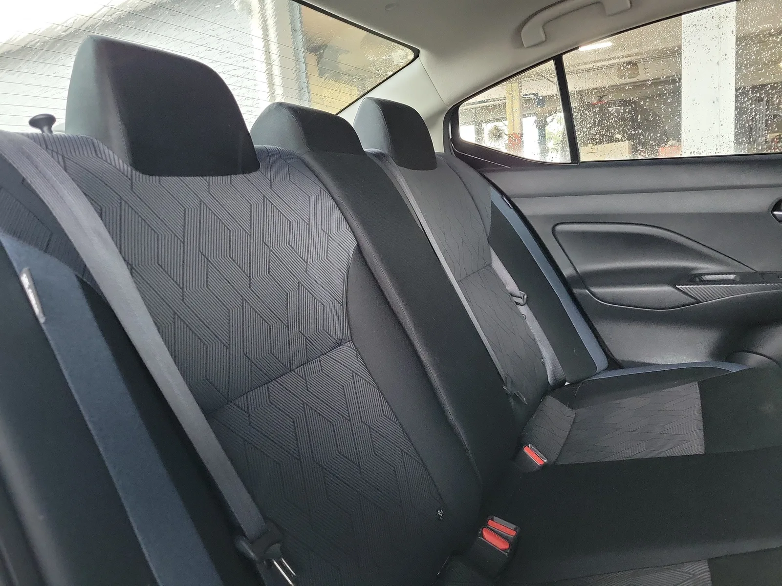 2024 Nissan Versa SV photo 8