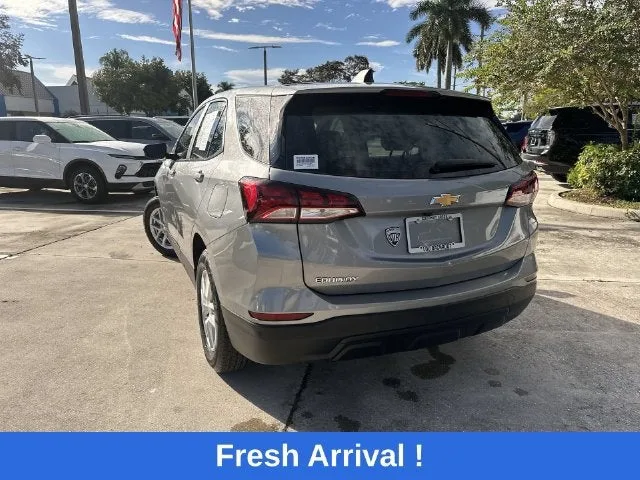 2024 Chevrolet Equinox LS photo 12