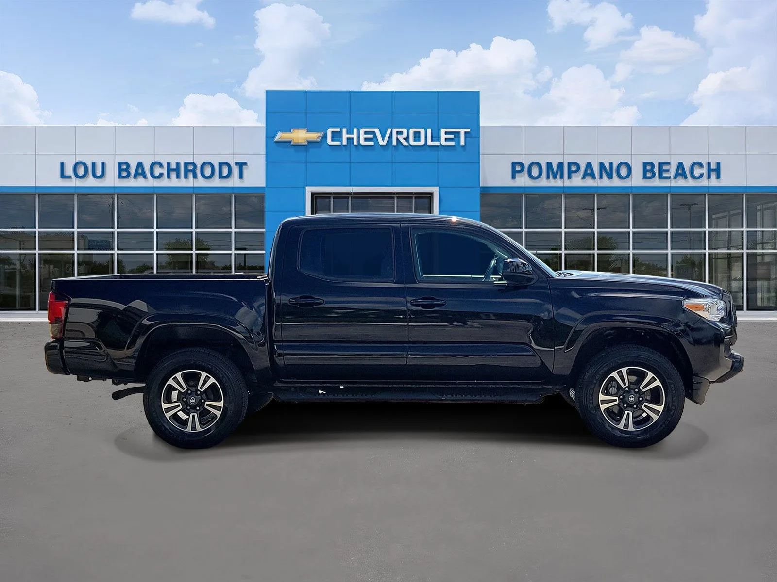 2022 Toyota Tacoma 2WD SR photo 2