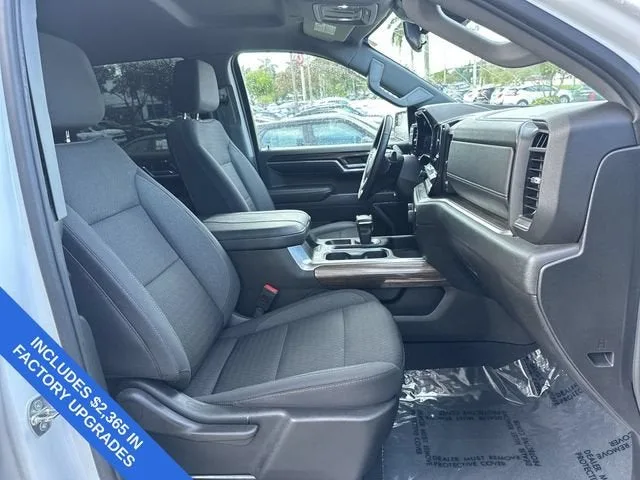 2023 Chevrolet Silverado 1500 RST photo 29
