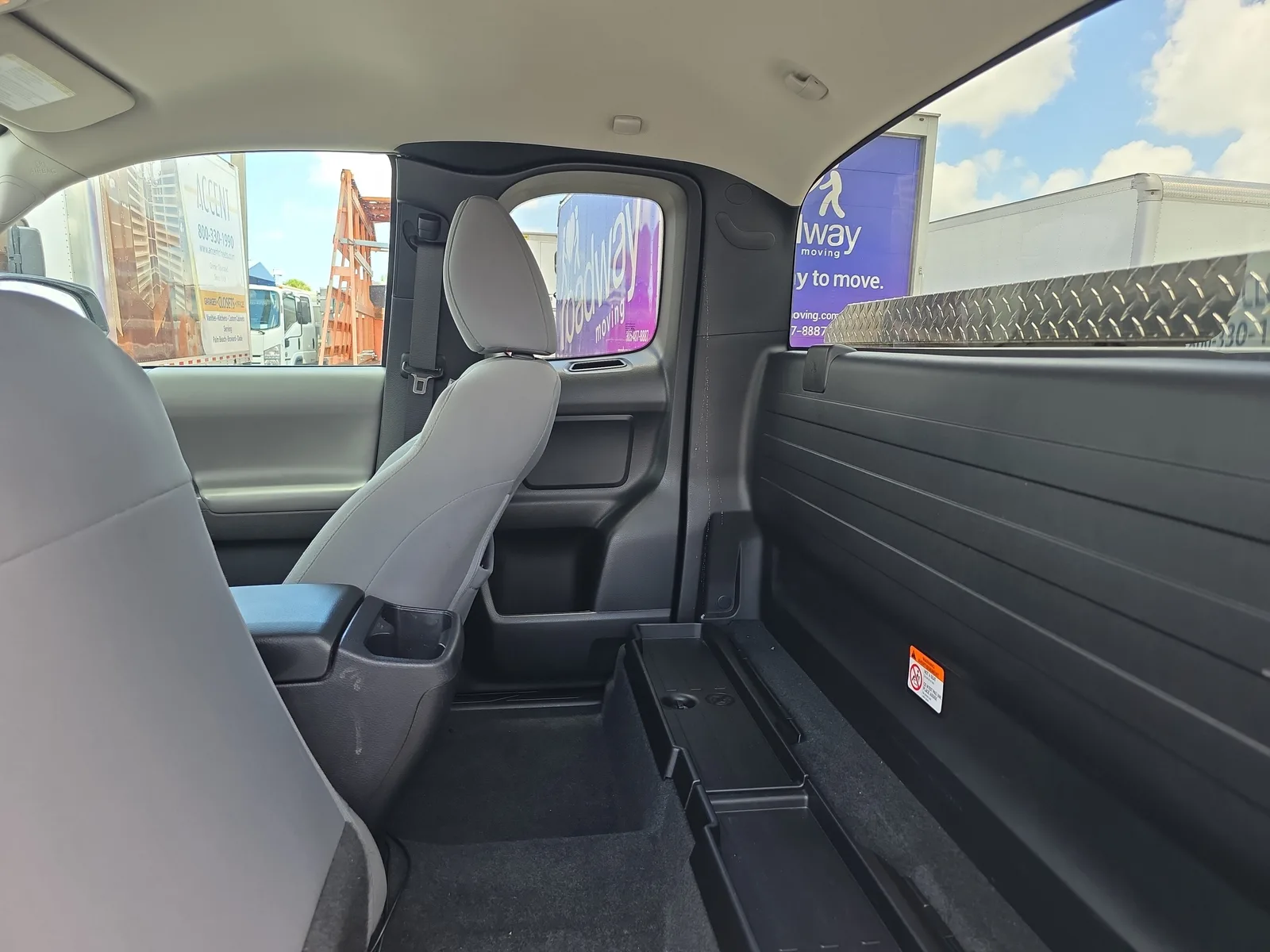 2021 Toyota Tacoma 4WD SR photo 14