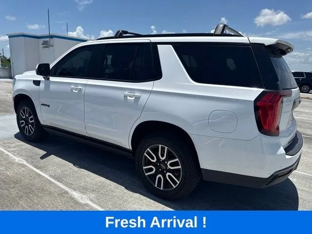 2023 GMC Yukon AT4 photo 19