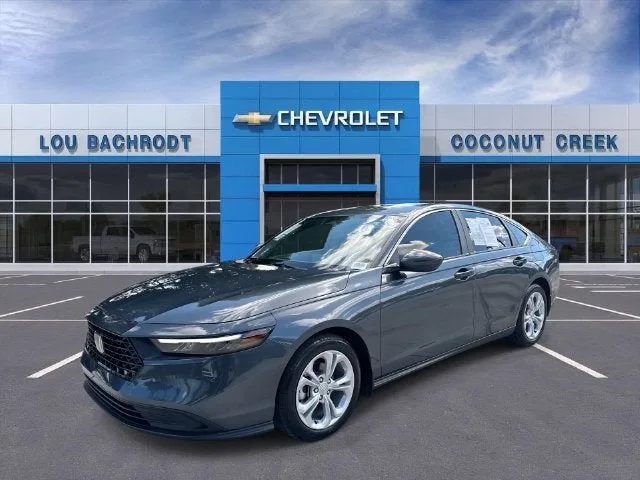 2025 Honda Accord Sedan LX photo 4