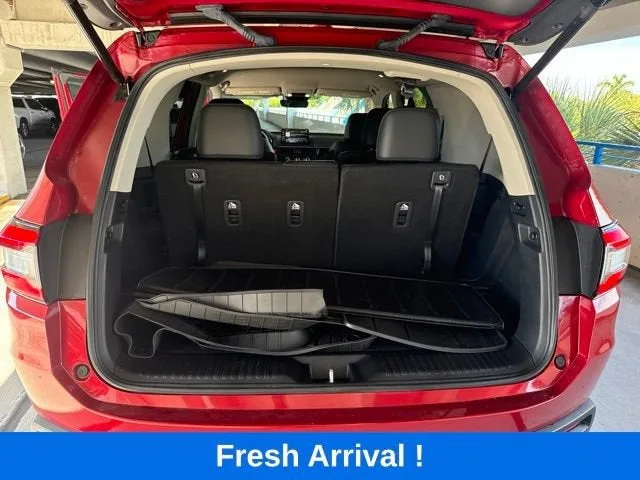 2024 Honda Pilot EX-L 7 Passenger photo 5