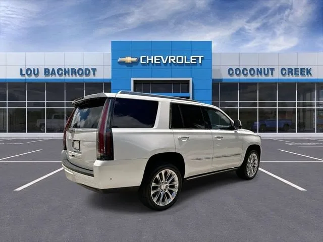2018 Cadillac Escalade Premium Luxury photo 8