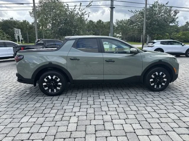 2025 Hyundai Santa Cruz SE photo 32