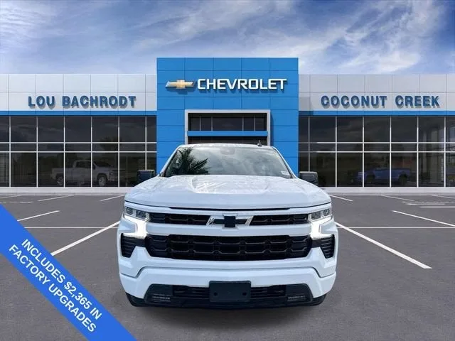 2023 Chevrolet Silverado 1500 RST photo 3