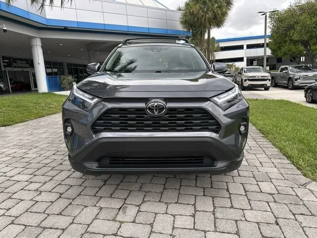2024 Toyota RAV4 XLE Premium photo 19
