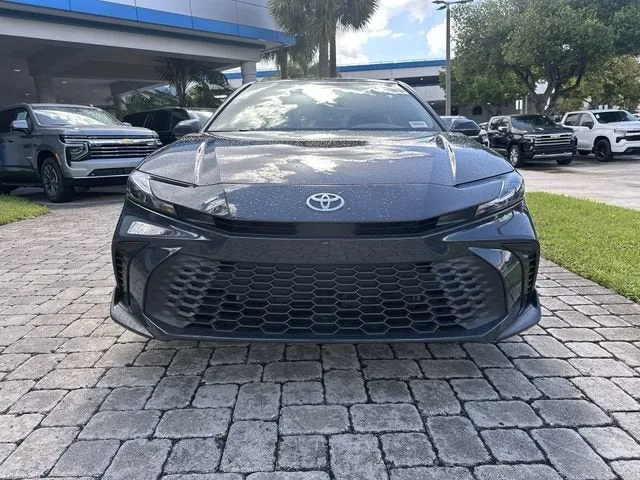 2025 Toyota Camry LE photo 19
