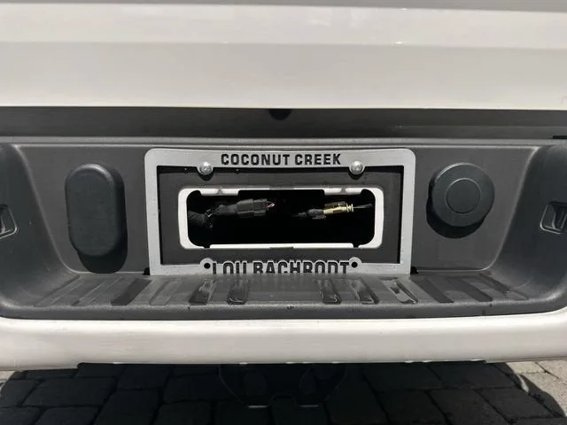 2022 Chevrolet Colorado 2WD LT photo 13