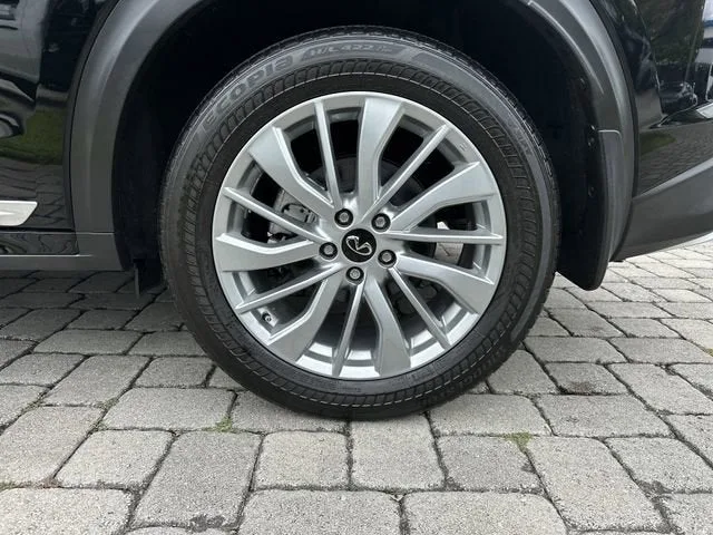 2023 INFINITI QX50 LUXE photo 11