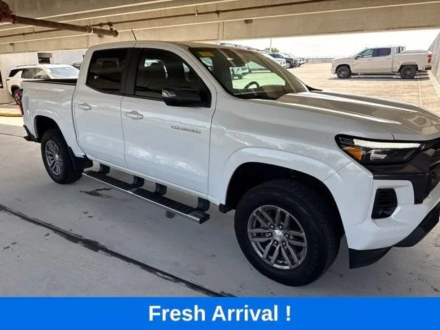 2023 Chevrolet Colorado LT photo 15