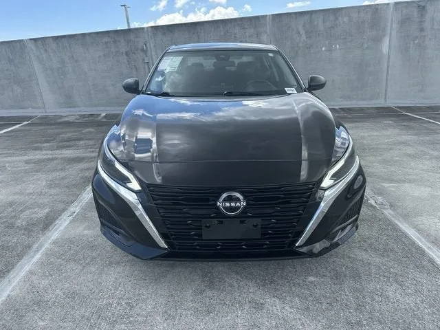2024 Nissan Altima 2.5 SV photo 26