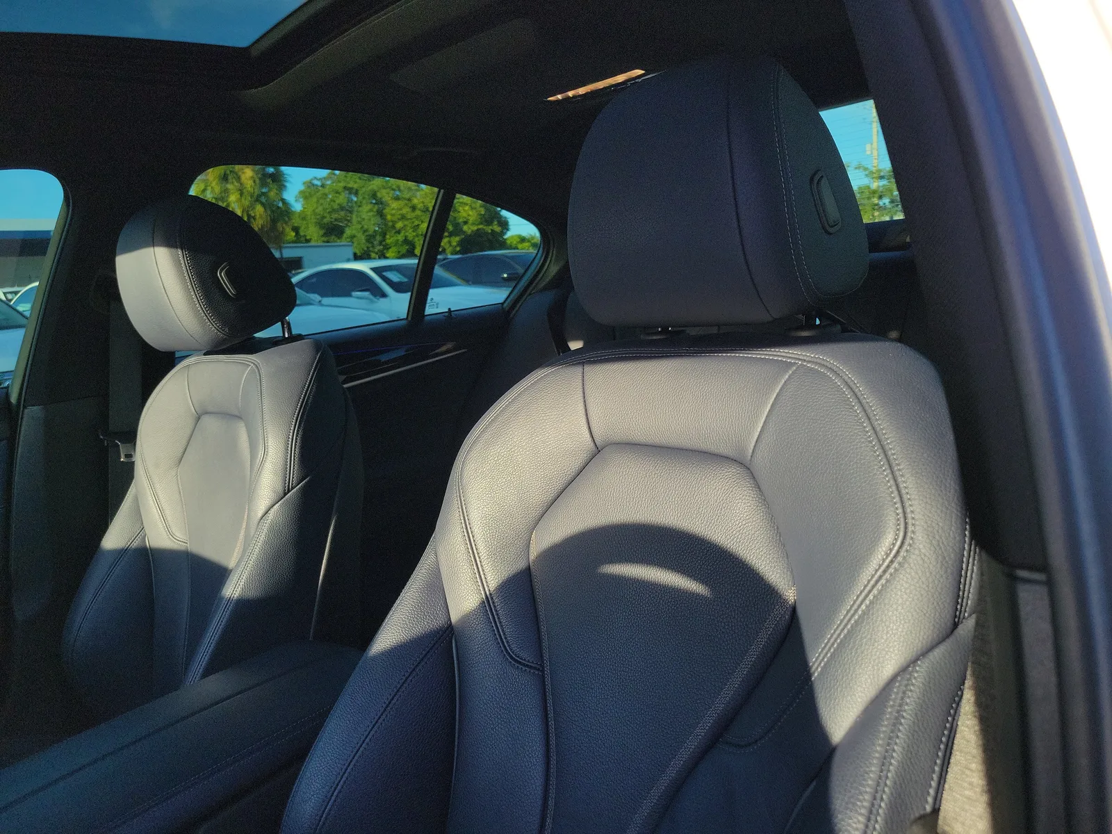 2019 BMW 5 Series 540i photo 21