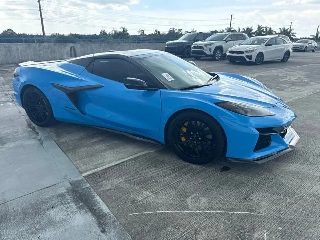 2025 Chevrolet Corvette Z06 1LZ photo 11