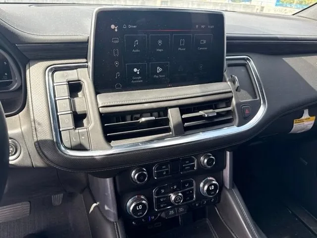 2023 GMC Yukon XL SLT photo 8