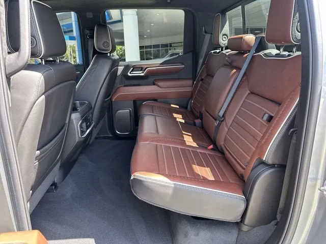 2025 GMC Sierra 1500 Denali Ultimate photo 27
