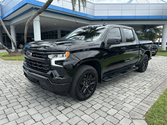 2024 Chevrolet Silverado 1500 RST photo 31