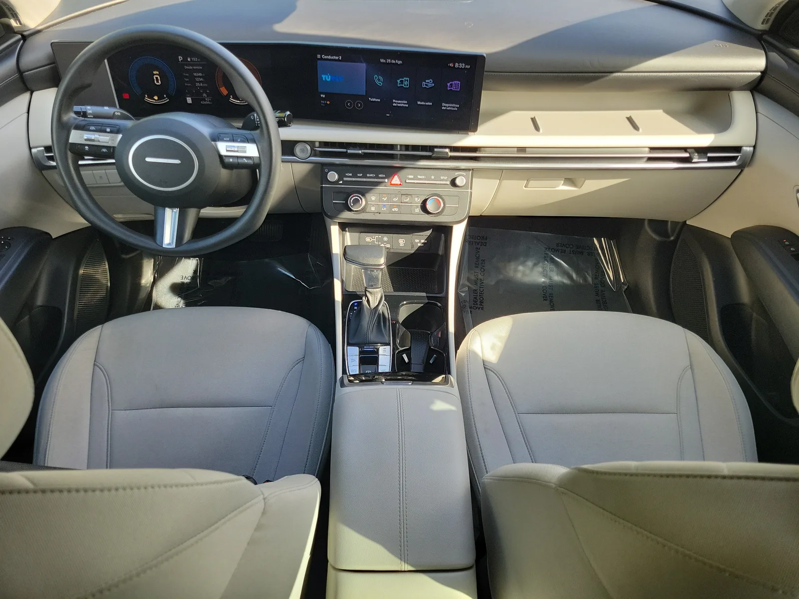 2025 Hyundai Tucson SE photo 17