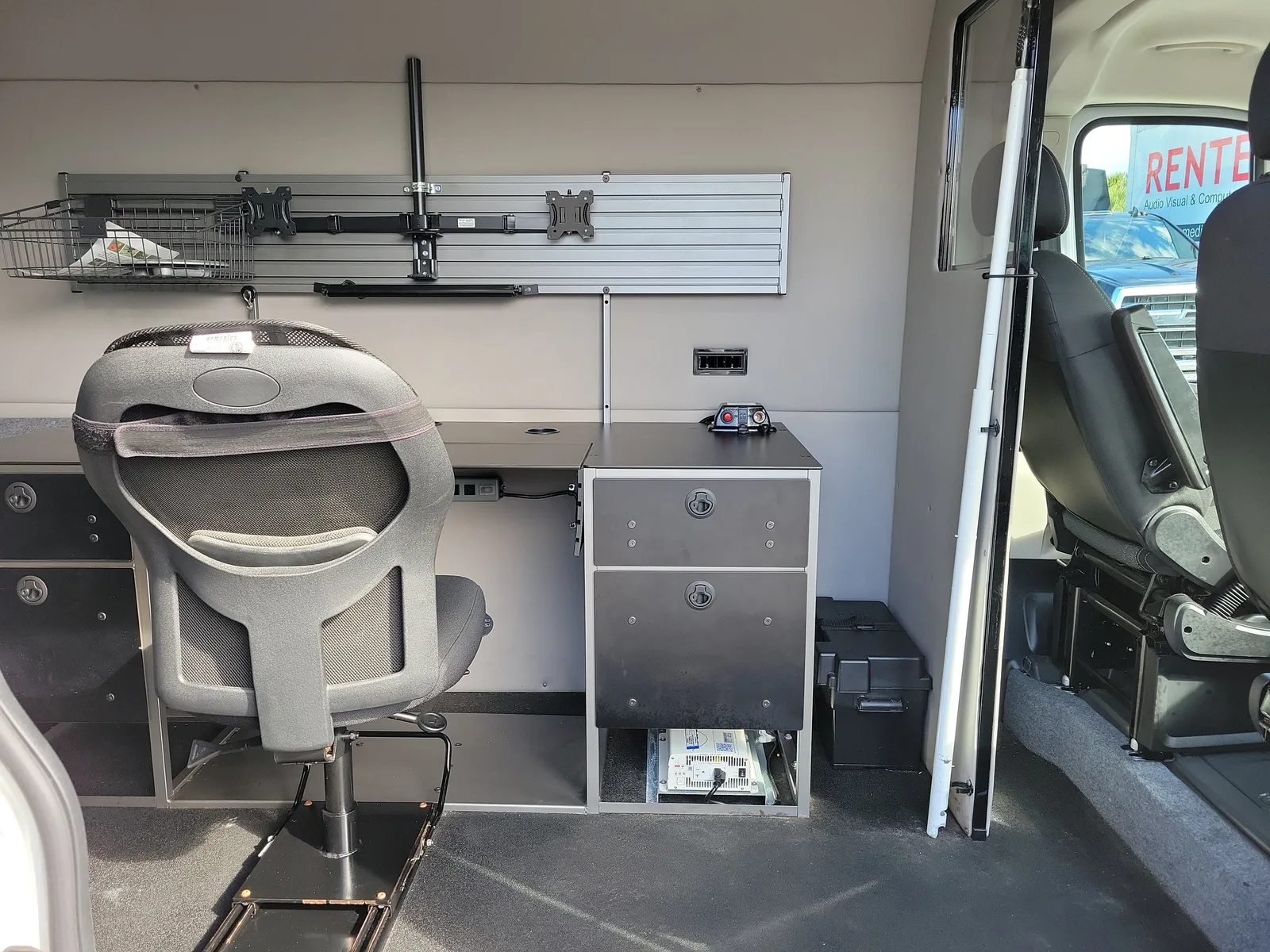 2021 RAM ProMaster Cargo Van 1500 HIGH ROOF 13 photo 14